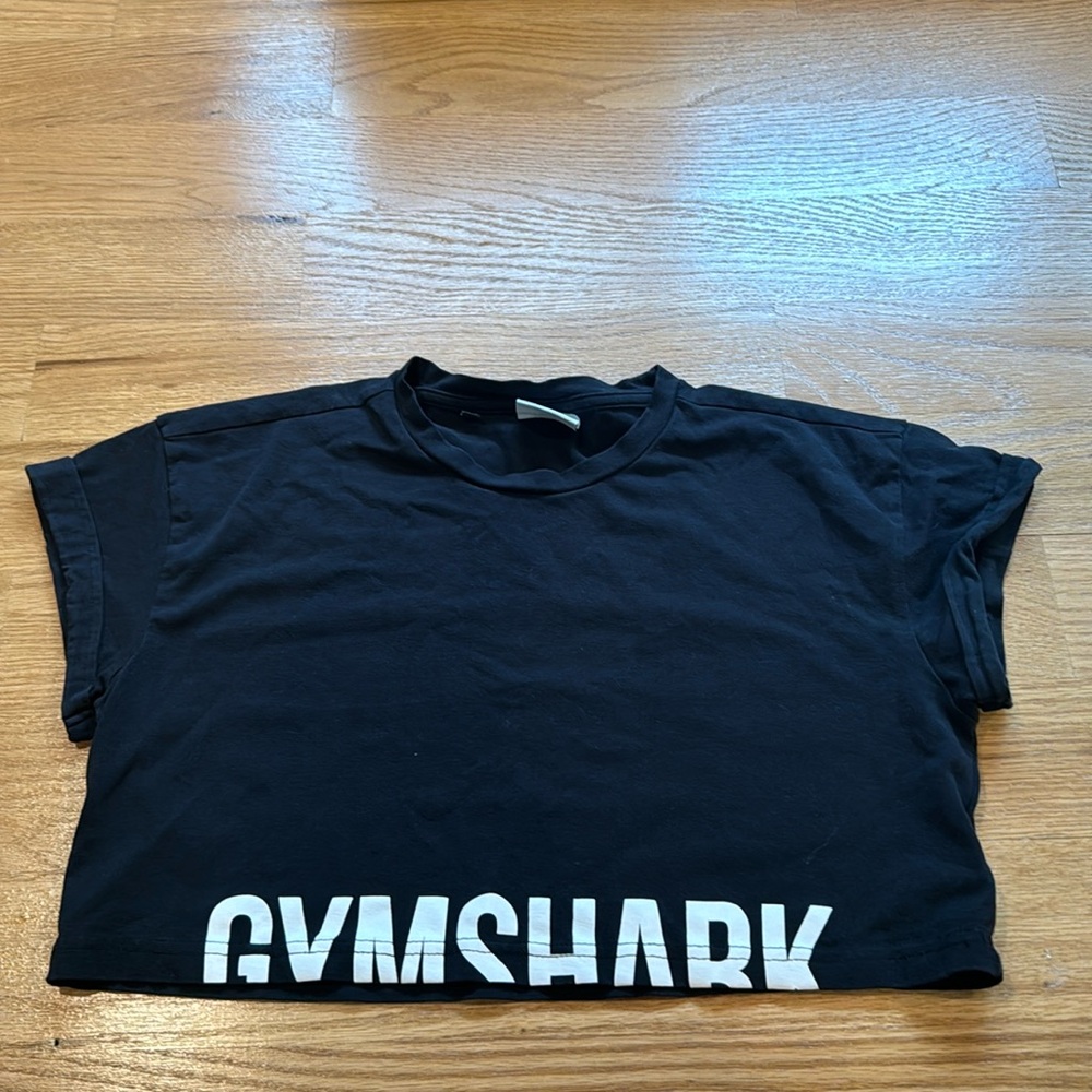 Gymshark cropped top size small